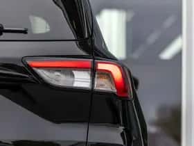 Ford Kuga (2022) thumbnail 38