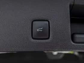 Ford Kuga (2022) thumbnail 72
