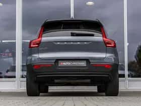 Volvo XC40 (2021) thumbnail 5