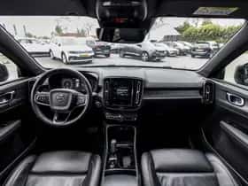 Volvo XC40 (2021) thumbnail 7