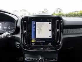 Volvo XC40 (2021) thumbnail 71