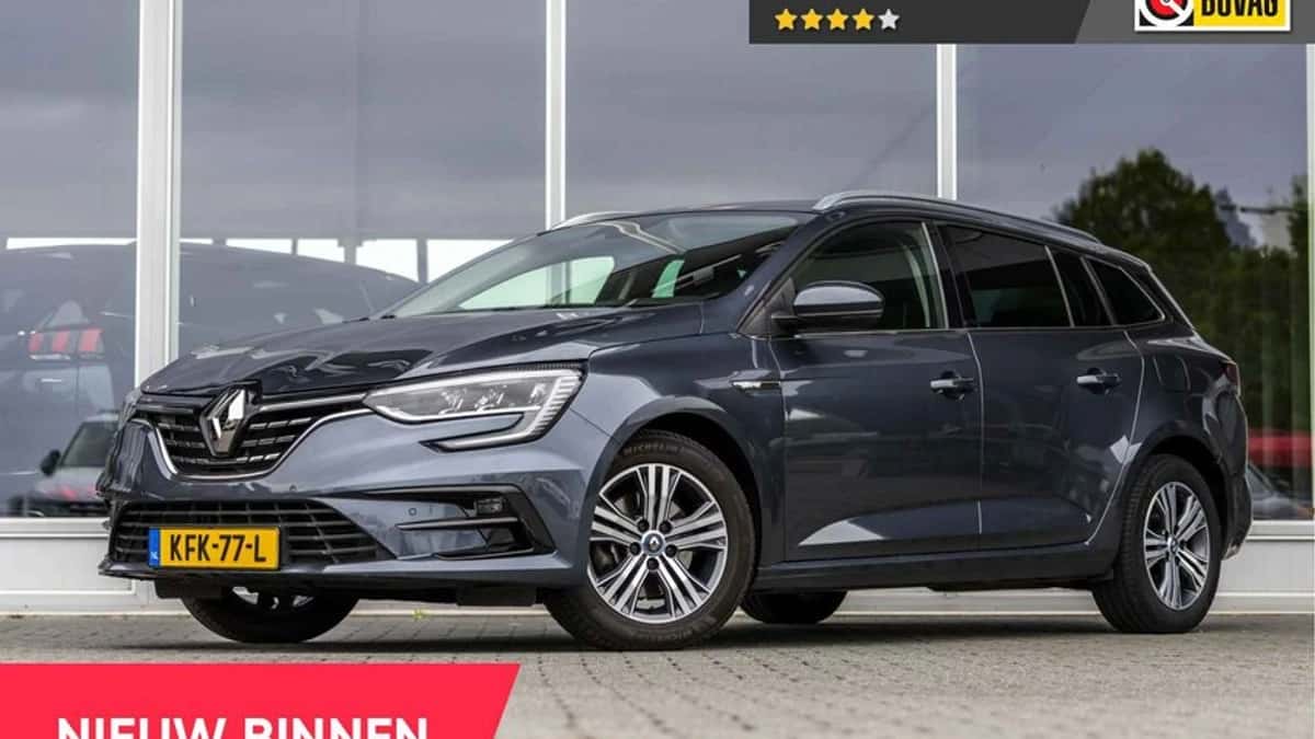 Renault Mégane (2021) — foto 1