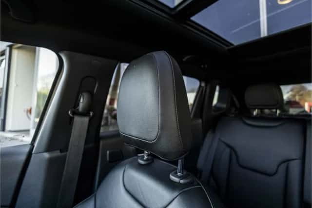 Jeep Compass (2021) thumbnail 13