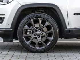 Jeep Compass (2021) thumbnail 22
