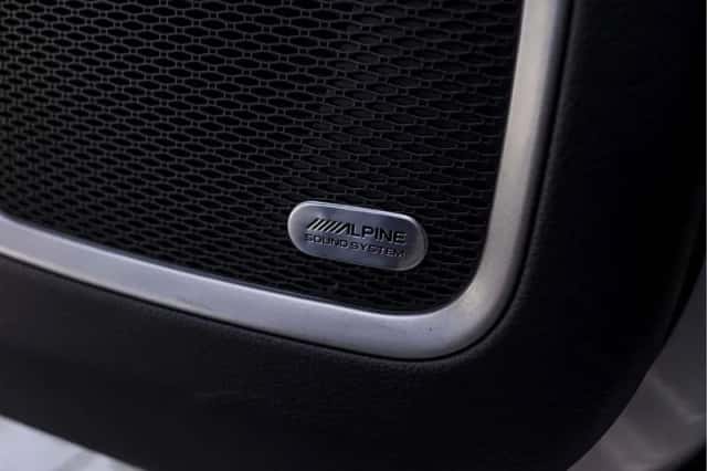 Jeep Compass (2021) thumbnail 25