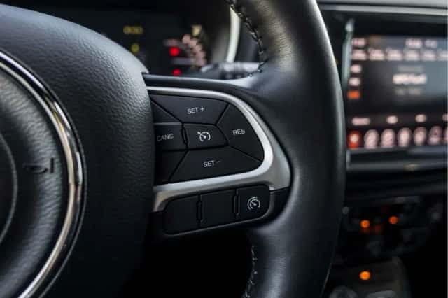 Jeep Compass (2021) thumbnail 36
