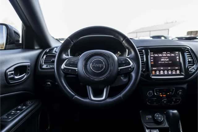 Jeep Compass (2021) thumbnail 8