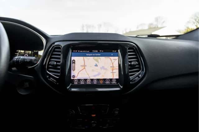 Jeep Compass (2021) thumbnail 72