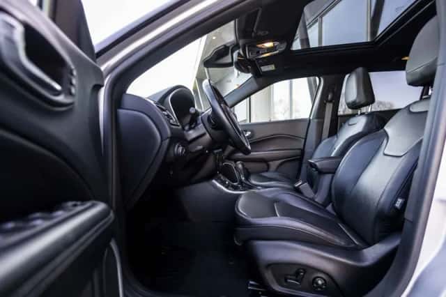 Jeep Compass (2021) thumbnail 10