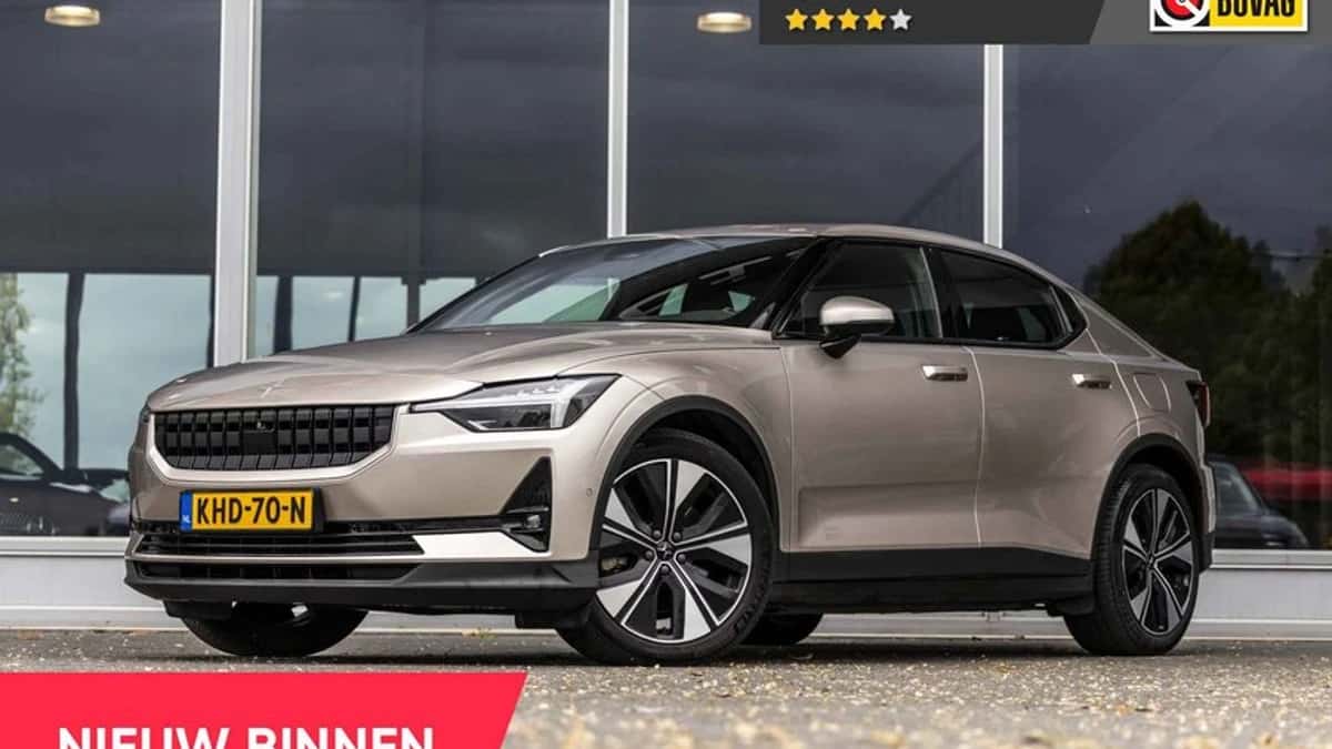 Polestar 2 (2023) — foto 1