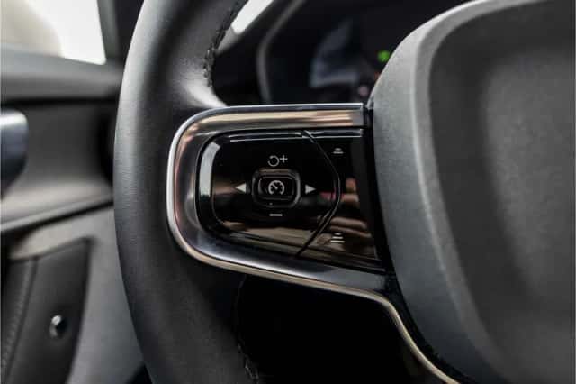 Polestar 2 (2023) thumbnail 68