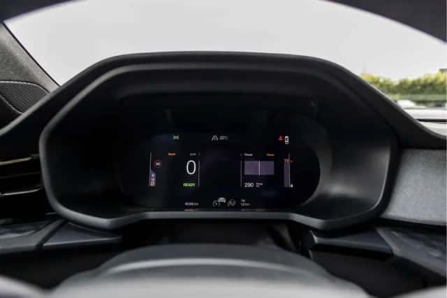 Polestar 2 (2023) thumbnail 9