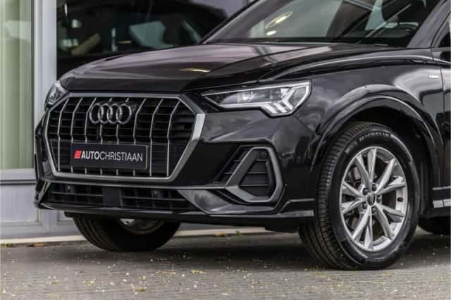 Audi Q3 (2019) thumbnail 23