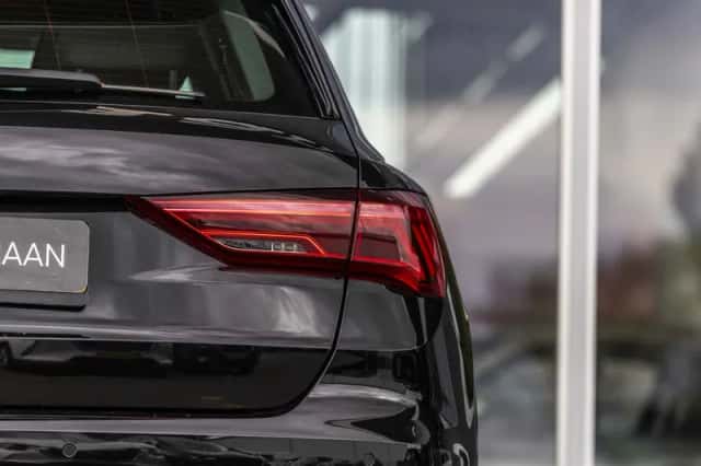 Audi Q3 (2019) thumbnail 28