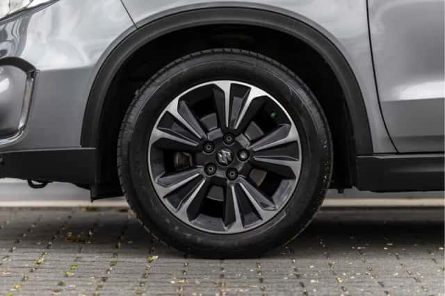 Suzuki Vitara (2019) thumbnail 22