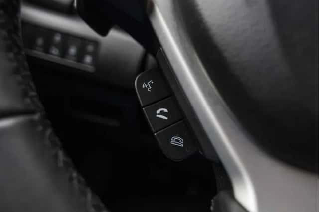 Suzuki Vitara (2019) thumbnail 77