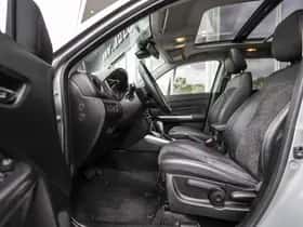 Suzuki Vitara (2019) thumbnail 10