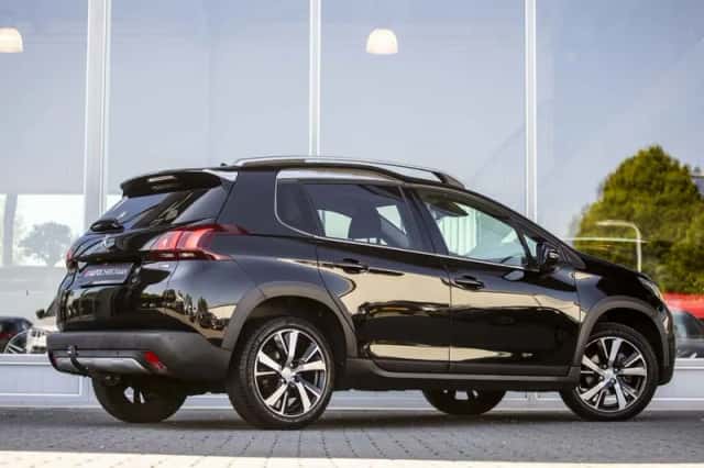 Peugeot 2008 (2017) thumbnail 3