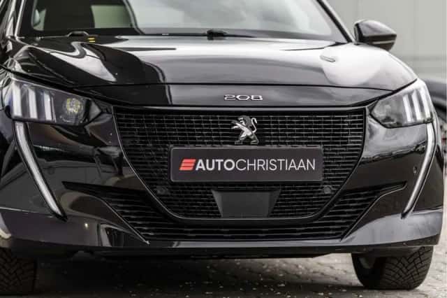 Peugeot e-208 (2021) thumbnail 18