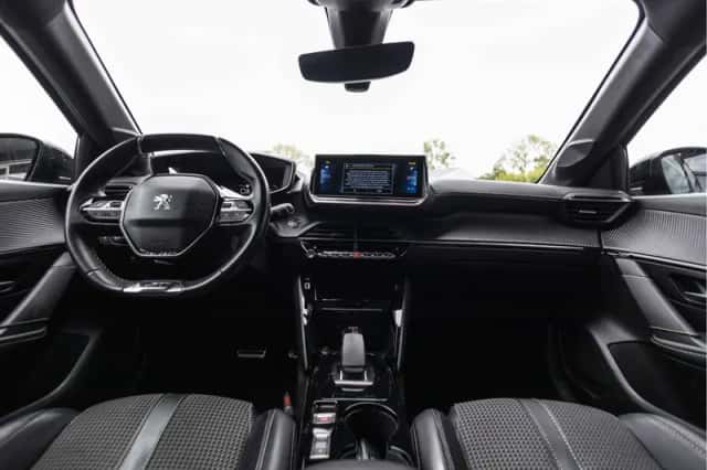 Peugeot e-208 (2021) thumbnail 34