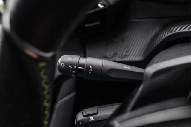 Peugeot e-208 (2021) thumbnail 37