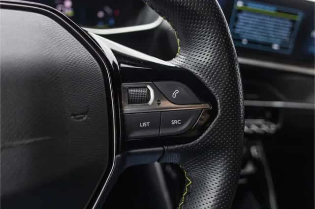 Peugeot e-208 (2021) thumbnail 38