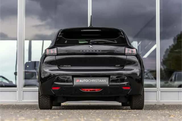 Peugeot e-208 (2021) thumbnail 5
