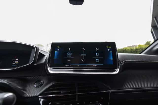 Peugeot e-208 (2021) thumbnail 69