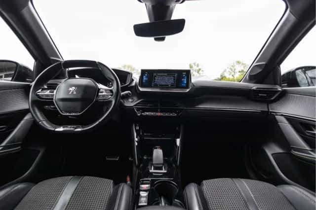 Peugeot e-208 (2021) thumbnail 75