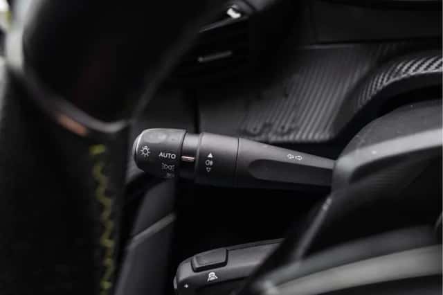 Peugeot e-208 (2021) thumbnail 78