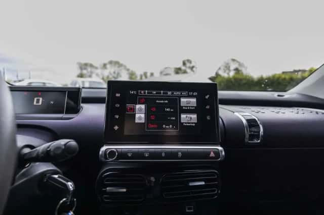 Citroën C4 Cactus (2017) thumbnail 31