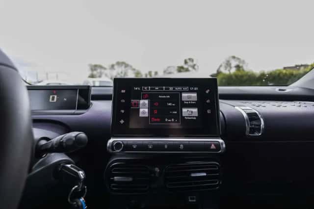 Citroën C4 Cactus (2017) thumbnail 33