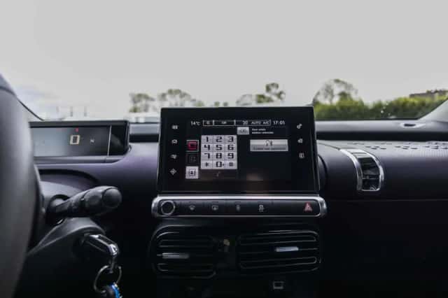 Citroën C4 Cactus (2017) thumbnail 71