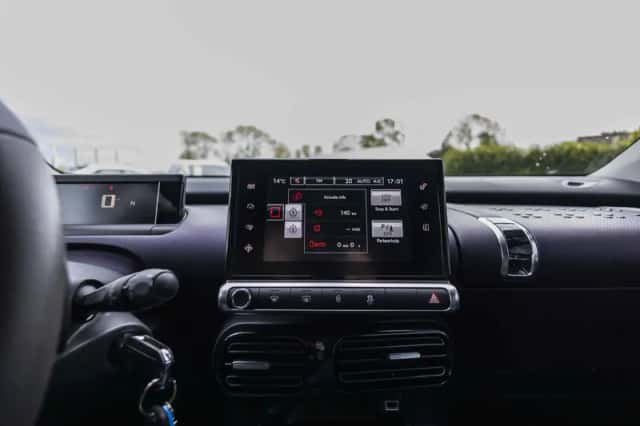 Citroën C4 Cactus (2017) thumbnail 75