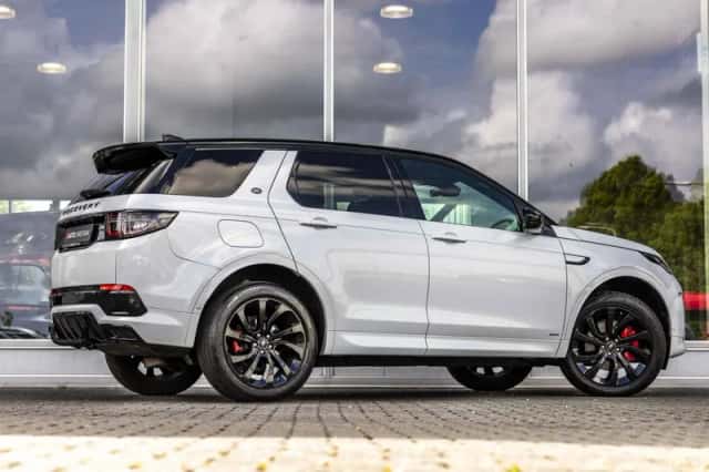 Land Rover Discovery Sport (2020) thumbnail 42