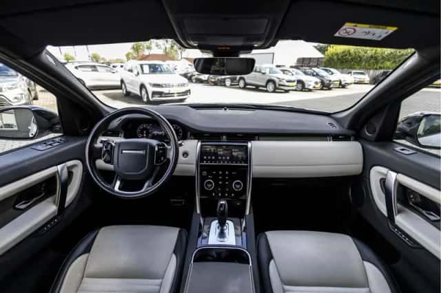 Land Rover Discovery Sport (2020) thumbnail 7