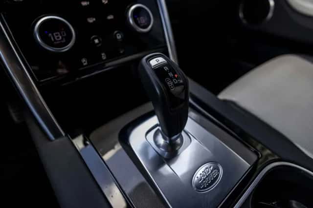 Land Rover Discovery Sport (2020) thumbnail 62