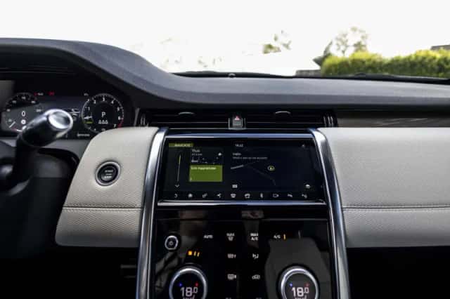 Land Rover Discovery Sport (2020) thumbnail 65