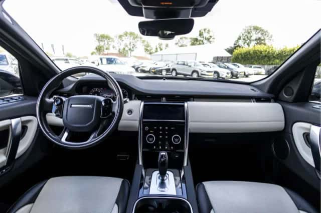 Land Rover Discovery Sport (2020) thumbnail 69