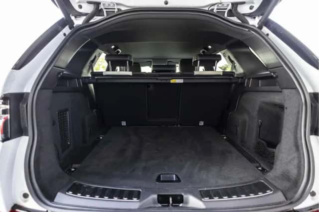 Land Rover Discovery Sport (2020) thumbnail 76