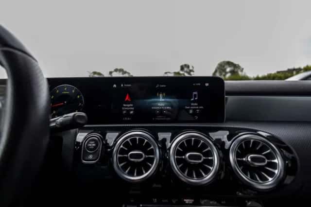 Mercedes-Benz A-Klasse (2018) thumbnail 30