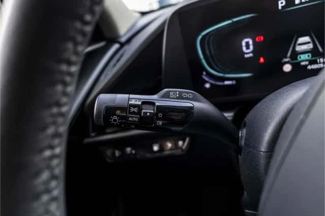 Kia Niro (2023) thumbnail 33