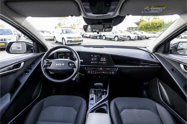 Kia Niro (2023) thumbnail 43