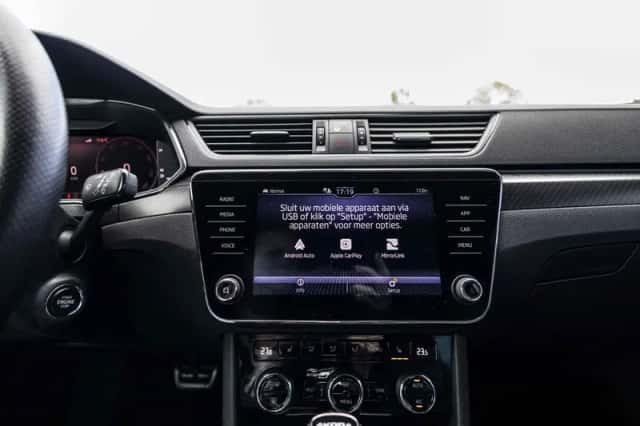 Škoda Superb (2022) thumbnail 28