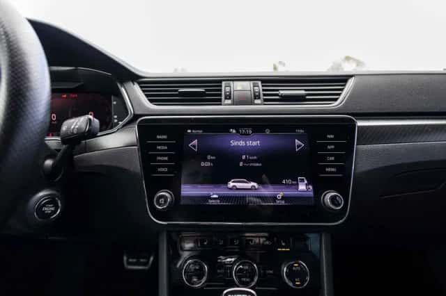 Škoda Superb (2022) thumbnail 29