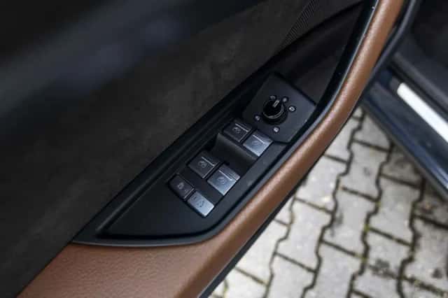 Audi e-tron (2021) thumbnail 22