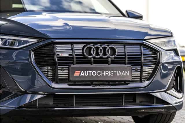 Audi e-tron (2021) thumbnail 57