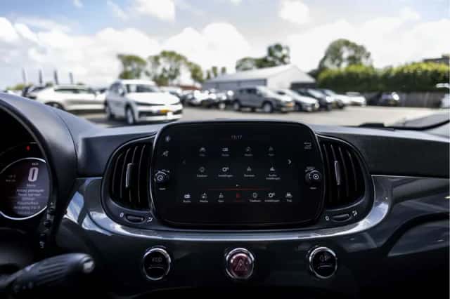 Fiat 500 (2018) thumbnail 70
