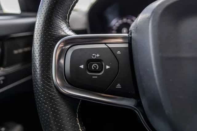 Volvo XC40 (2020) thumbnail 32