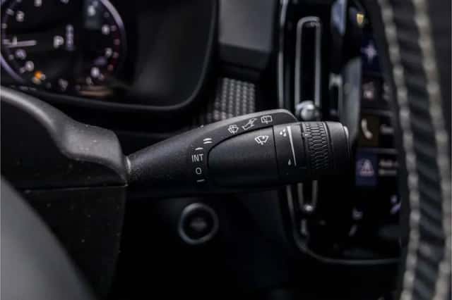 Volvo XC40 (2020) thumbnail 35